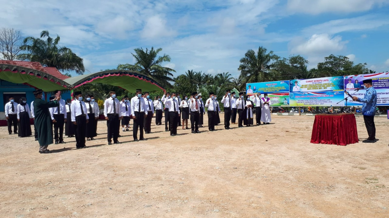 Pengambilan Sumpah Janji/Pelantikan Kepala Desa di Kec. Menthobi Raya